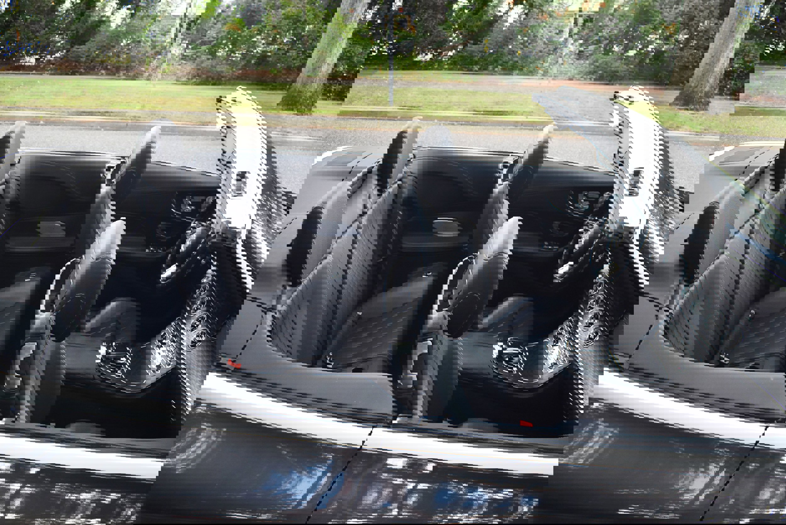 Used 2021 Mercedes-Benz E 450 4MATIC Cabriolet w/ AMG Line image 15