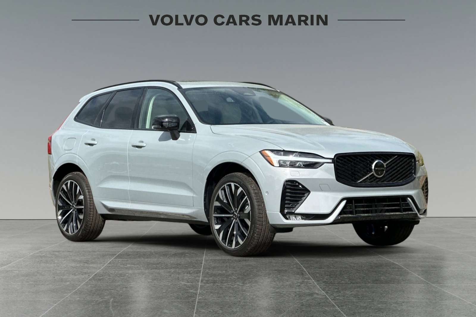 New 2026 Volvo XC60 B5 Ultra w/ Protection Package Premier image 9