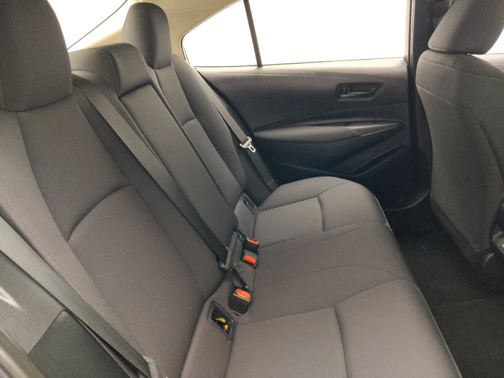 Used 2025 Toyota Corolla LE FWD image 19