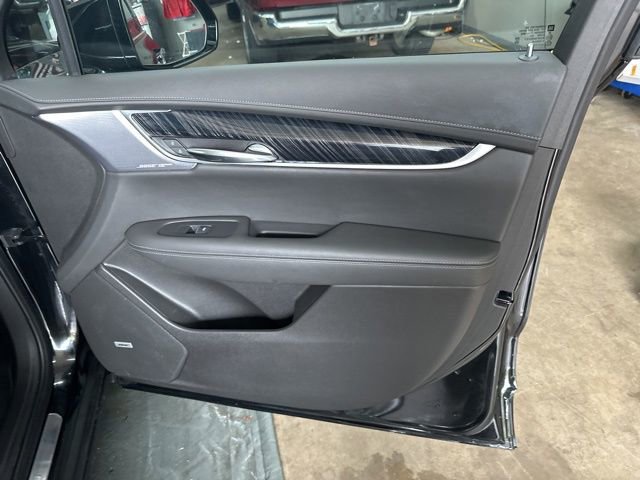 Certified 2023 Cadillac XT6 Premium Luxury image 22