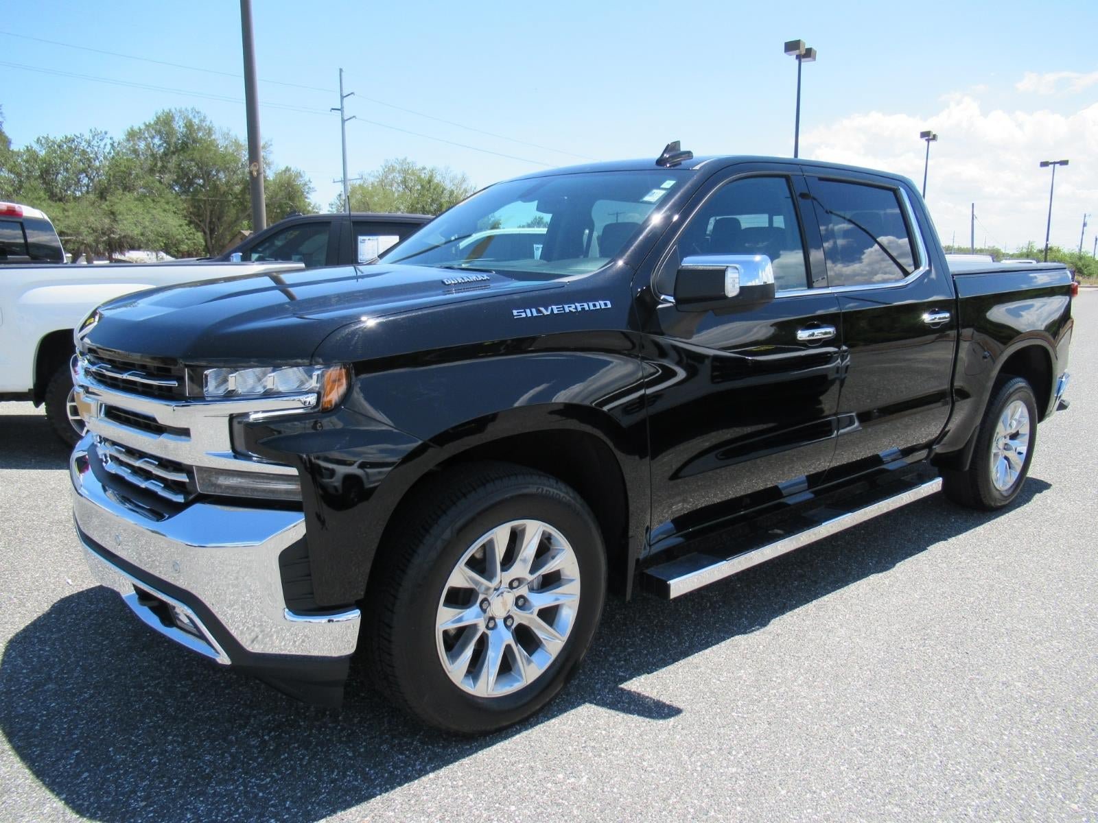 Used 2021 Chevrolet Silverado 1500 LTZ RWD image 3
