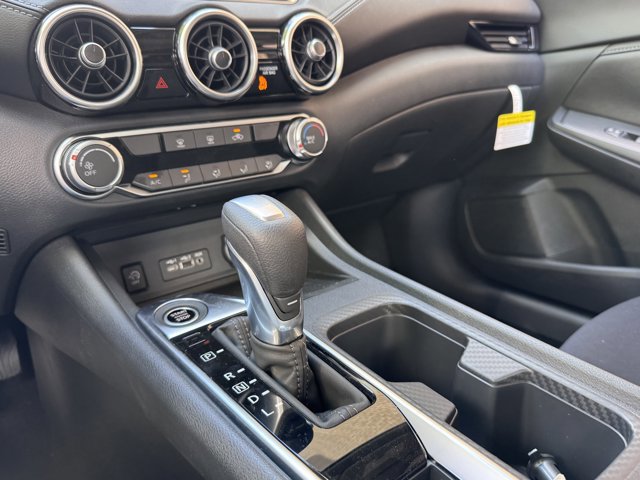 New 2025 Nissan Sentra SV w/ Trunk Package image 15
