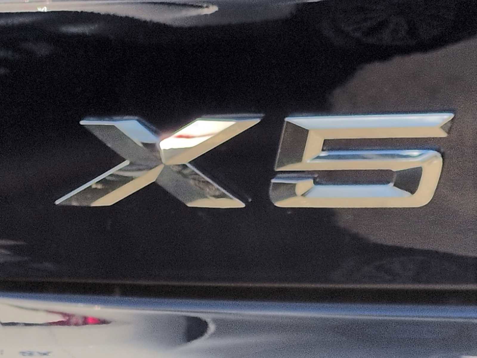 Used 2026 BMW X5 xDrive40i w/ M Sport Package image 13