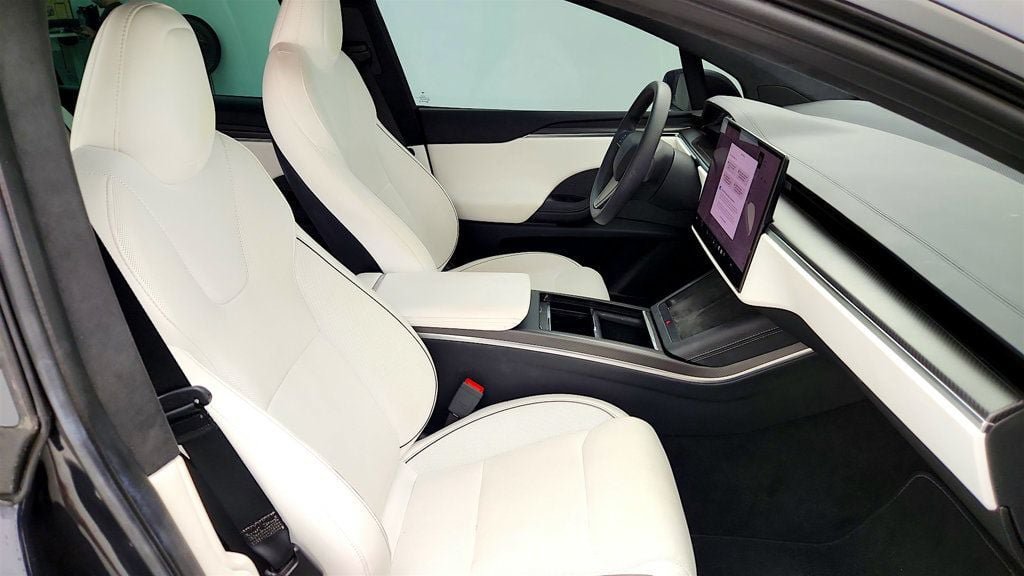 Used 2024 Tesla Model X Plaid AWD/4WD image 28