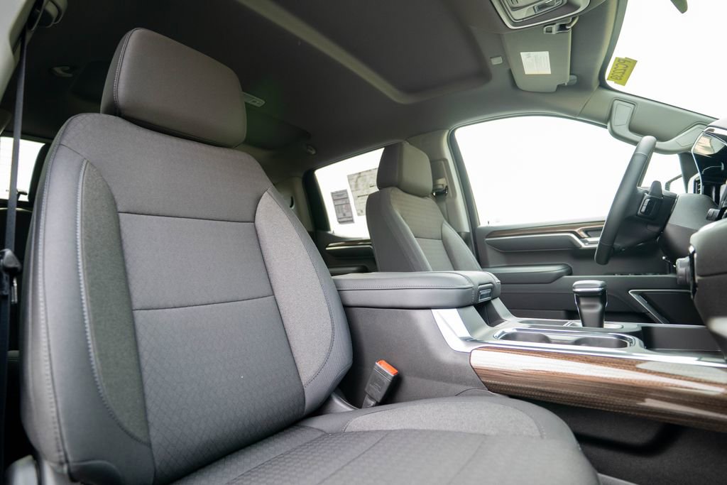 New 2026 Chevrolet Silverado 1500 LT image 15