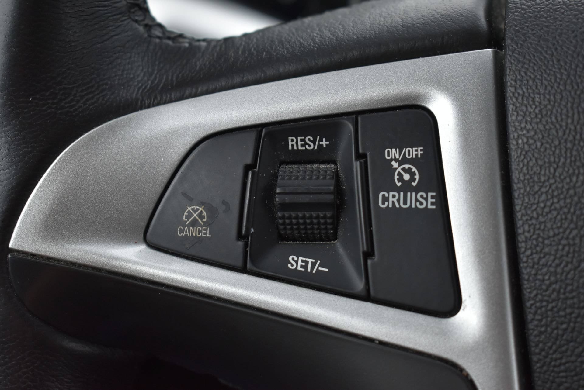 Used 2015 GMC Terrain SLE w/ Convenience Package AWD/4WD image 18