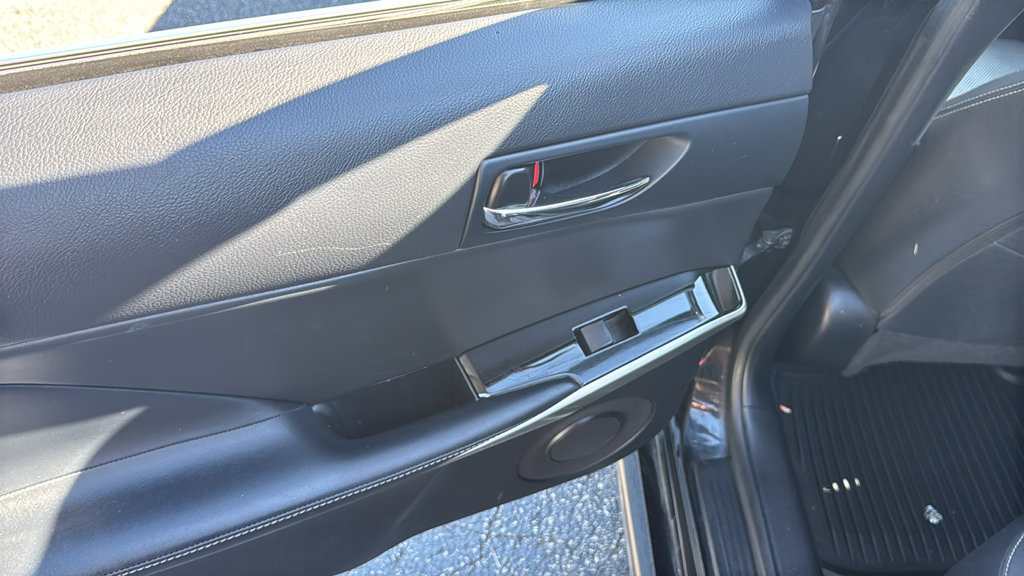 Used 2016 Lexus IS 300 AWD w/ Premium Package image 27