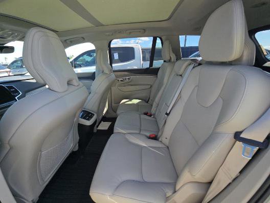 Used 2025 Volvo XC90 B6 Plus w/ Protection Package Premier AWD/4WD image 7