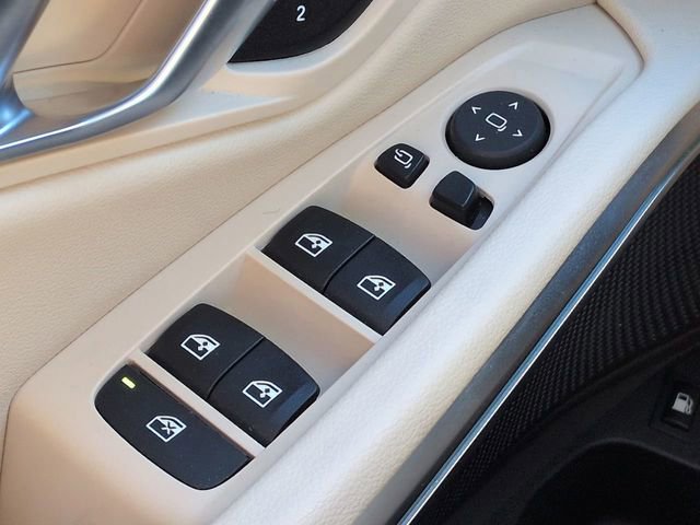 Used 2022 BMW 330e xDrive w/ Premium Package image 27