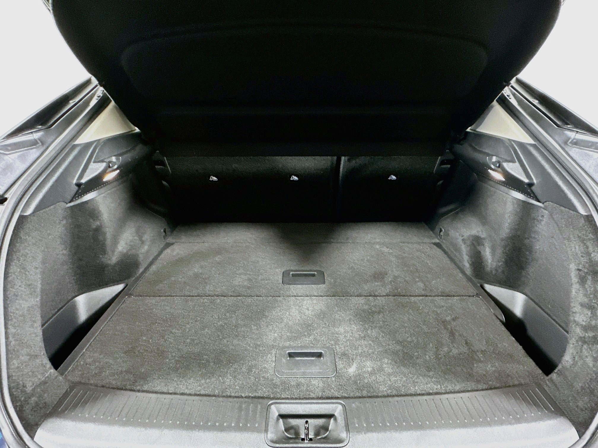 Used 2023 Nissan Ariya FWD image 29