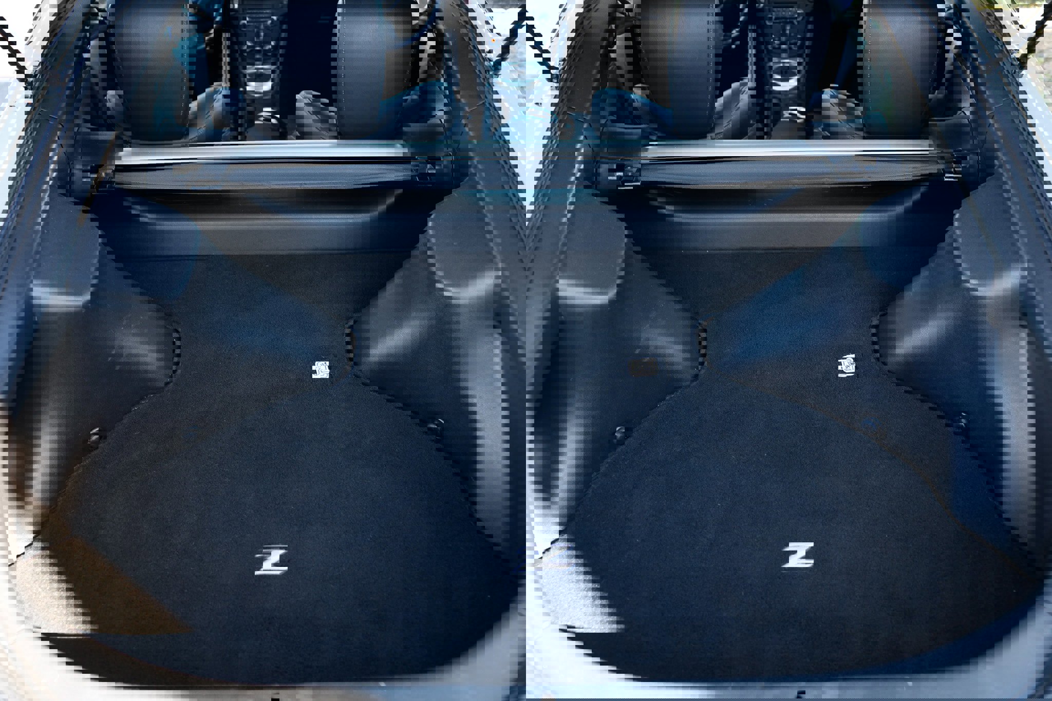 Used 2014 Nissan 370Z Touring w/ Sport Package image 24