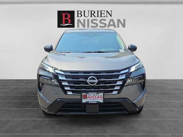 Used 2024 Nissan Rogue S AWD/4WD image 8