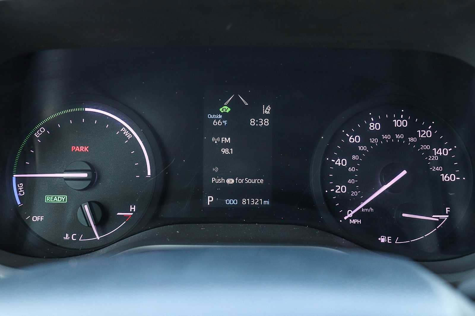 Used 2022 Toyota Sienna XLE image 33