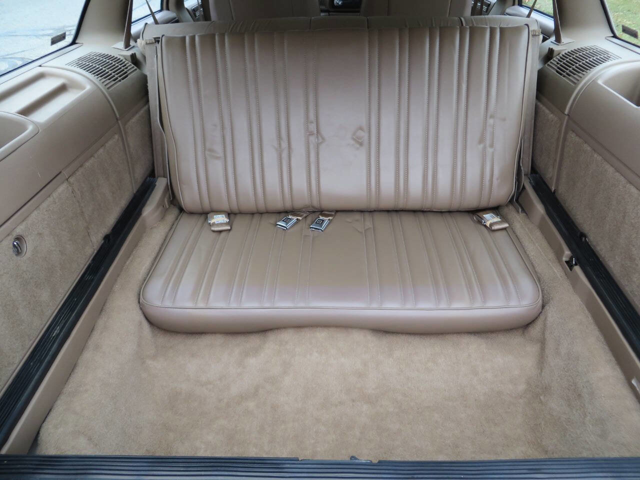 Used 1994 Buick Roadmaster Estate image 14