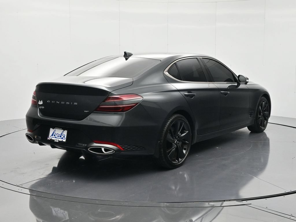 Used 2022 Genesis G70 3.3T RWD image 5