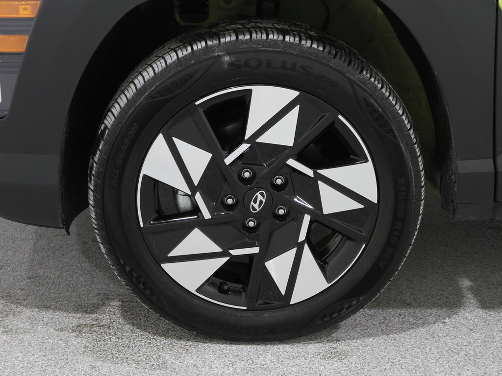 Certified 2024 Hyundai Kona SEL image 23