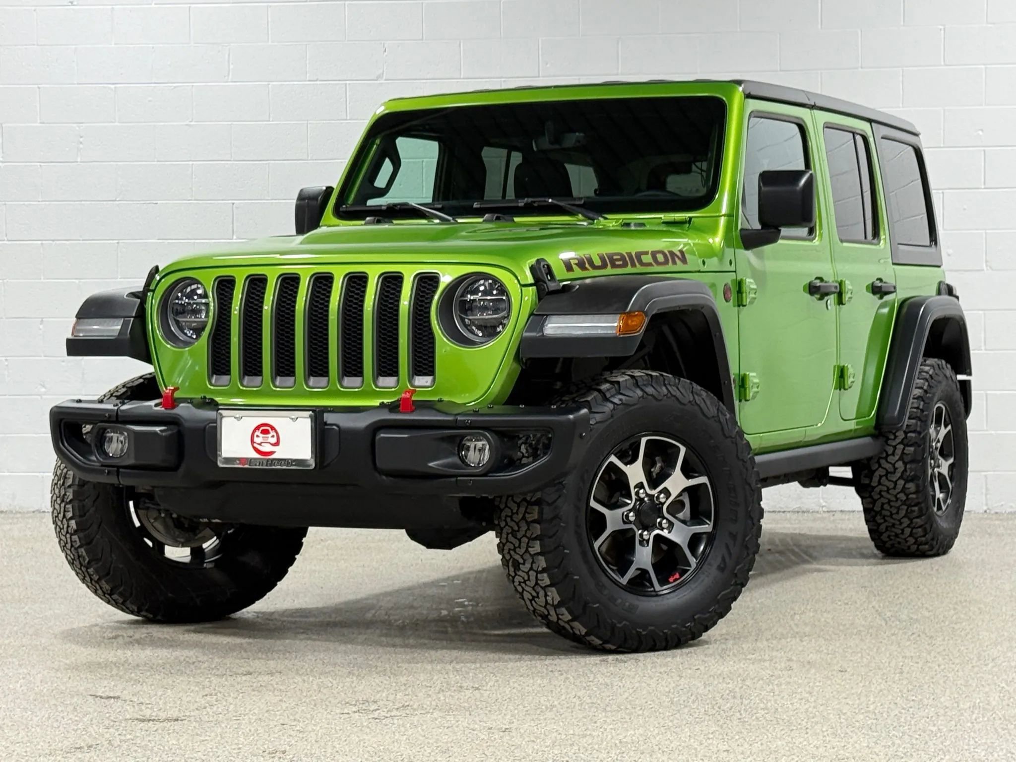 Used 2018 Jeep Wrangler Unlimited Rubicon w/ Dual Top Group image 2