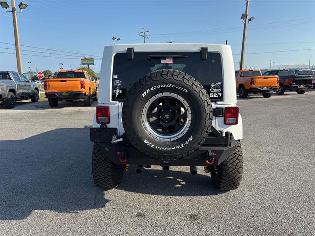 Used 2014 Jeep Wrangler Unlimited Sahara w/ Max Tow Package image 6
