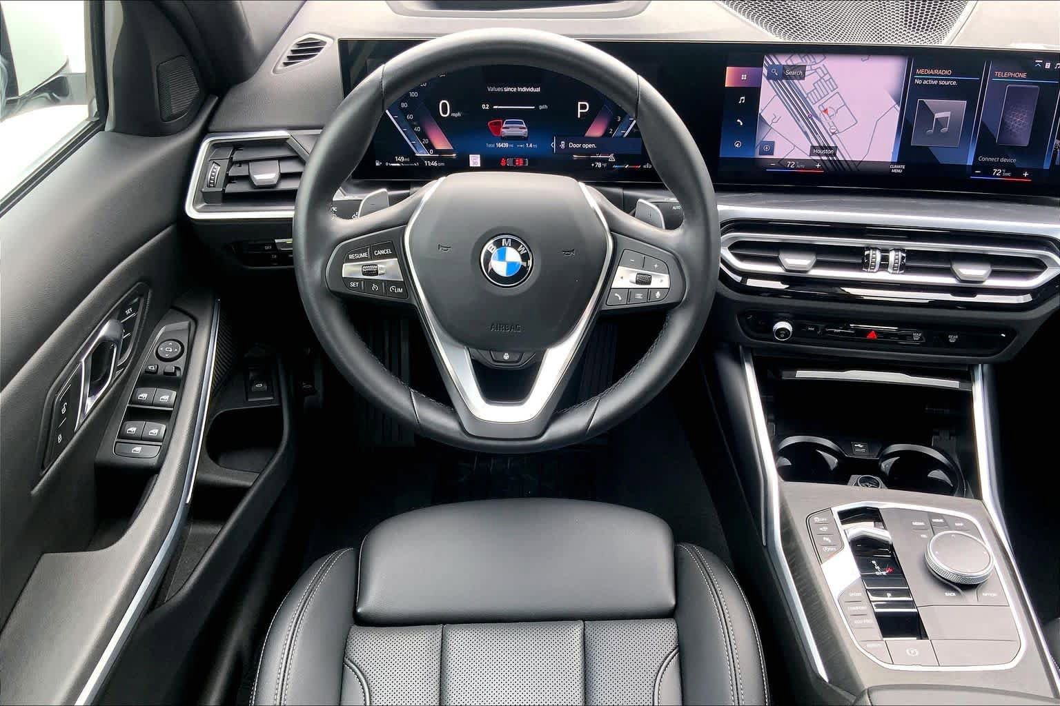 Used 2024 BMW 330i Sedan image 5