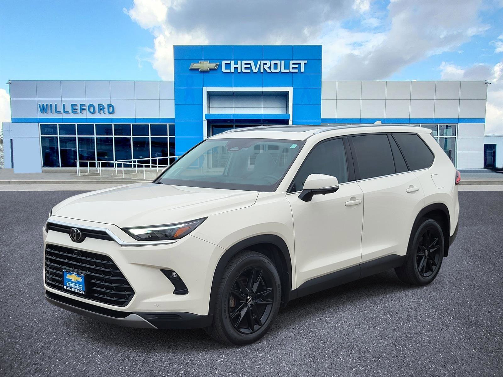 Used 2024 Toyota Grand Highlander FWD image 1