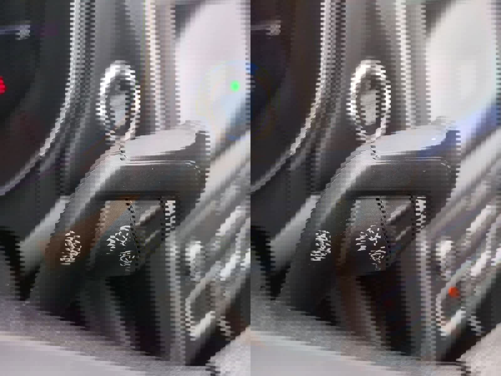 Used 2020 Ford Fusion SE image 24