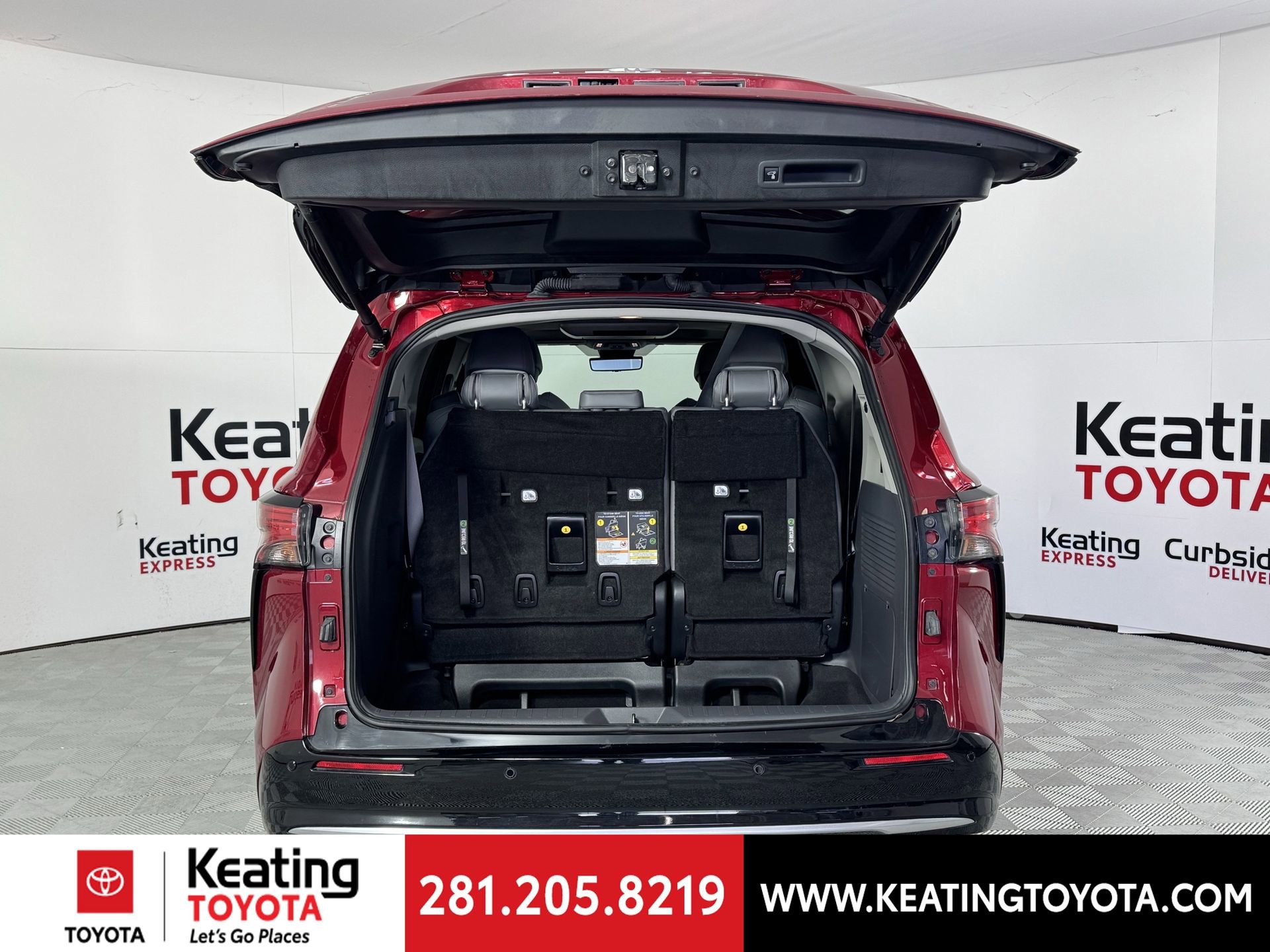 Certified 2023 Toyota Sienna Limited image 19