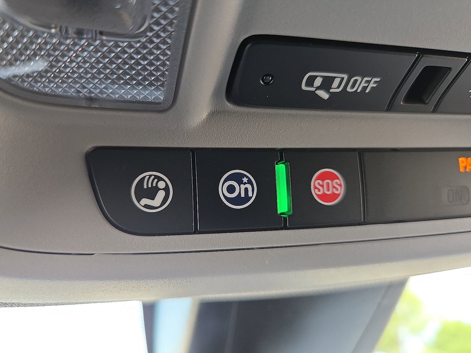 Used 2025 Chevrolet Blazer LT AWD/4WD image 21