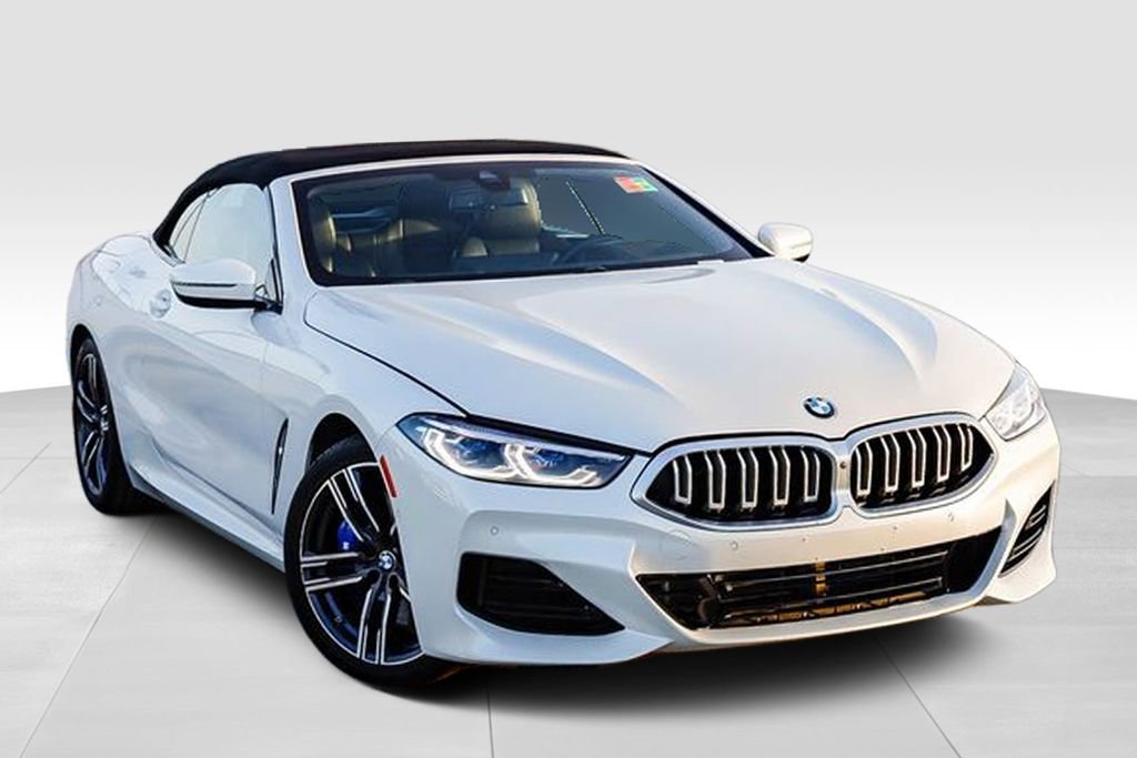 Used 2025 BMW 840i Convertible w/ Driving Assistance Package image 2