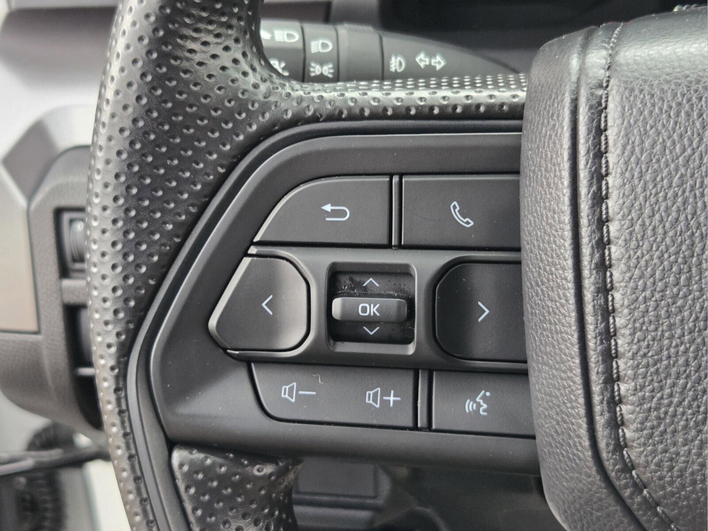 Certified 2025 Toyota Tacoma SR5 RWD image 21