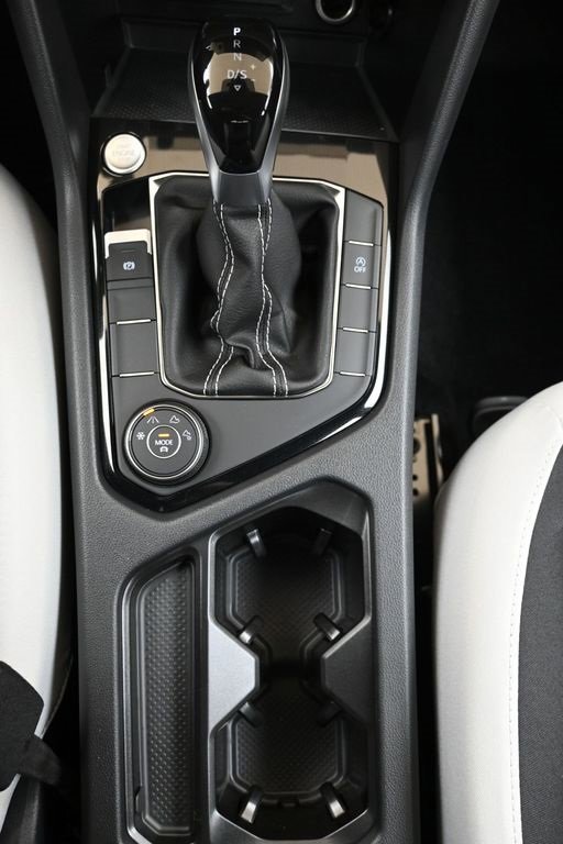 New 2025 Volkswagen Taos S image 34