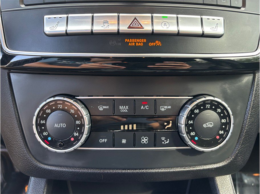 Used 2018 Mercedes-Benz GLS 450 4MATIC image 30