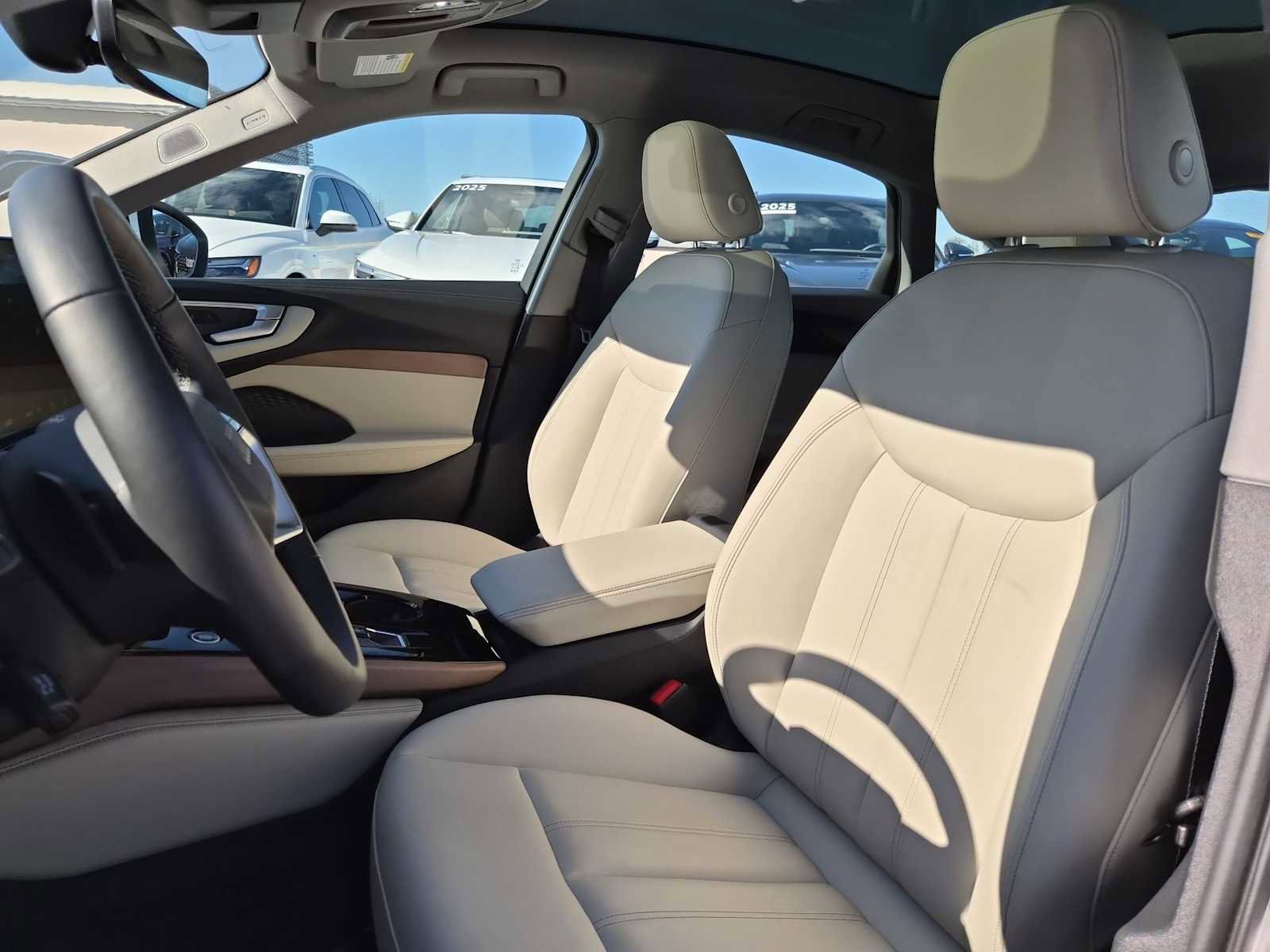 Used 2025 Audi A5 2.0T Premium Plus w/ Premium Plus image 15