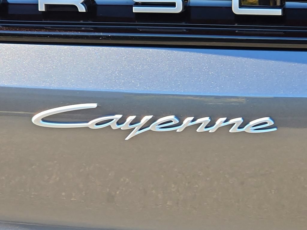 Certified 2026 Porsche Cayenne Coupe AWD/4WD image 28