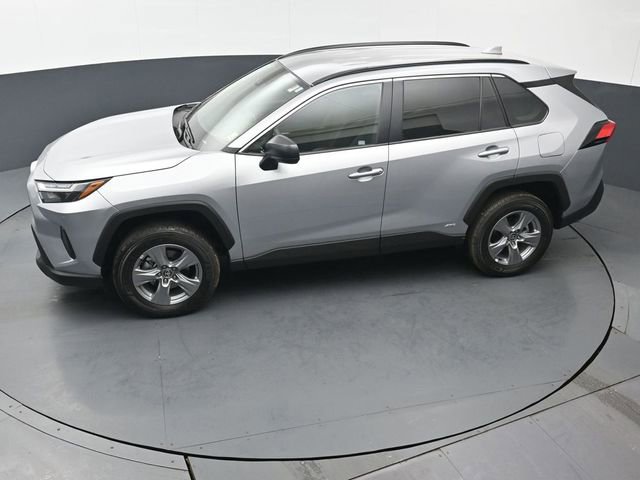 Certified 2025 Toyota RAV4 LE AWD/4WD image 34