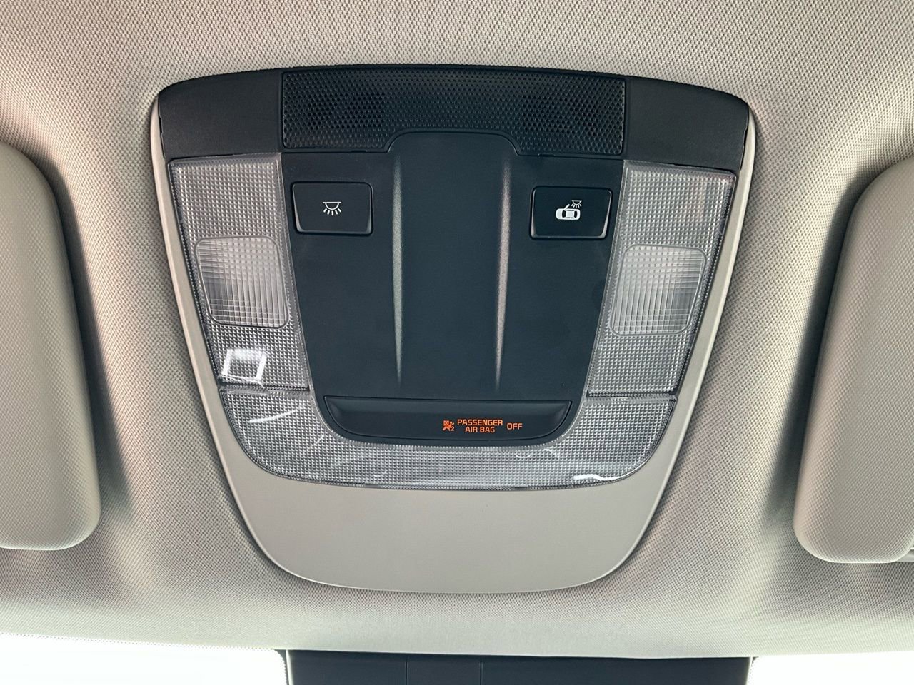 Used 2025 Kia Sportage LX image 16