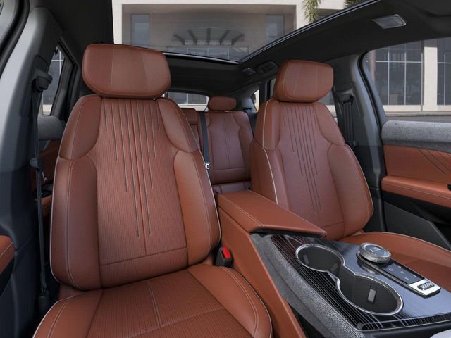 New 2025 Cadillac Optiq Luxury 2 image 16