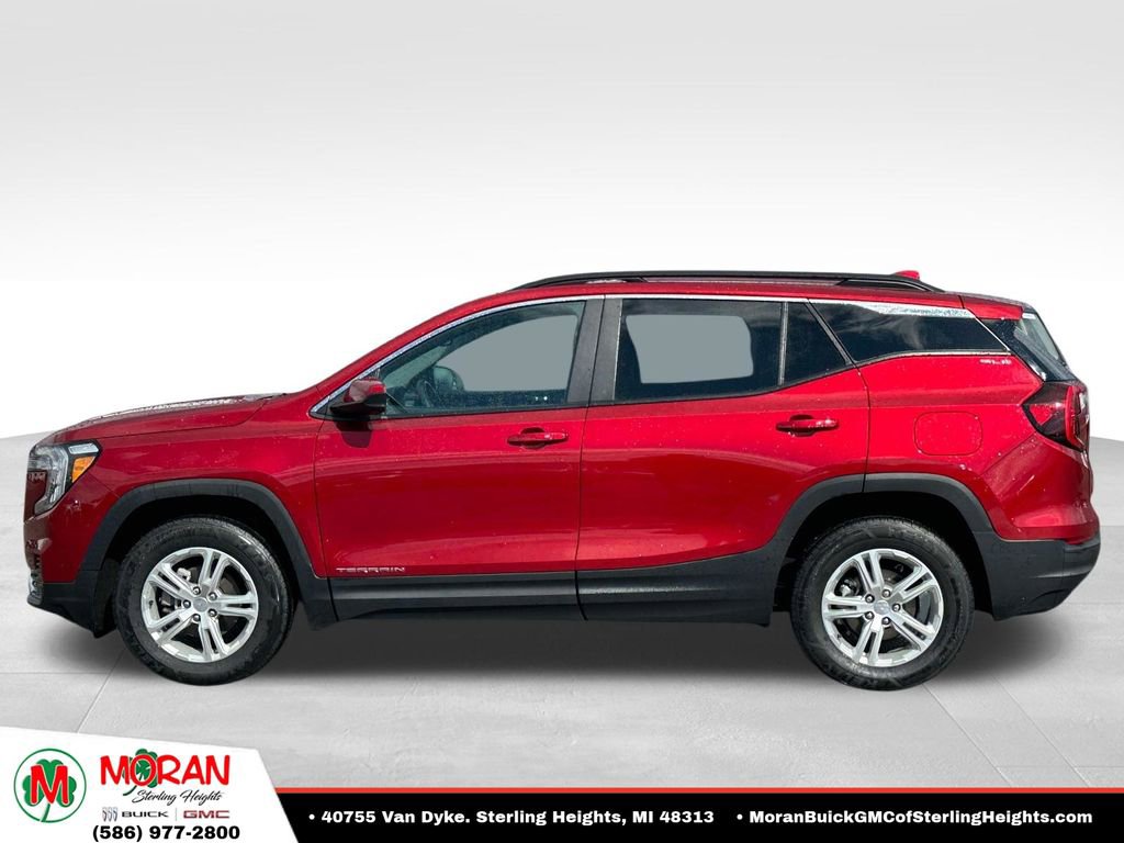 Certified 2023 GMC Terrain SLE w/ Driver Convenience Package AWD/4WD image 2