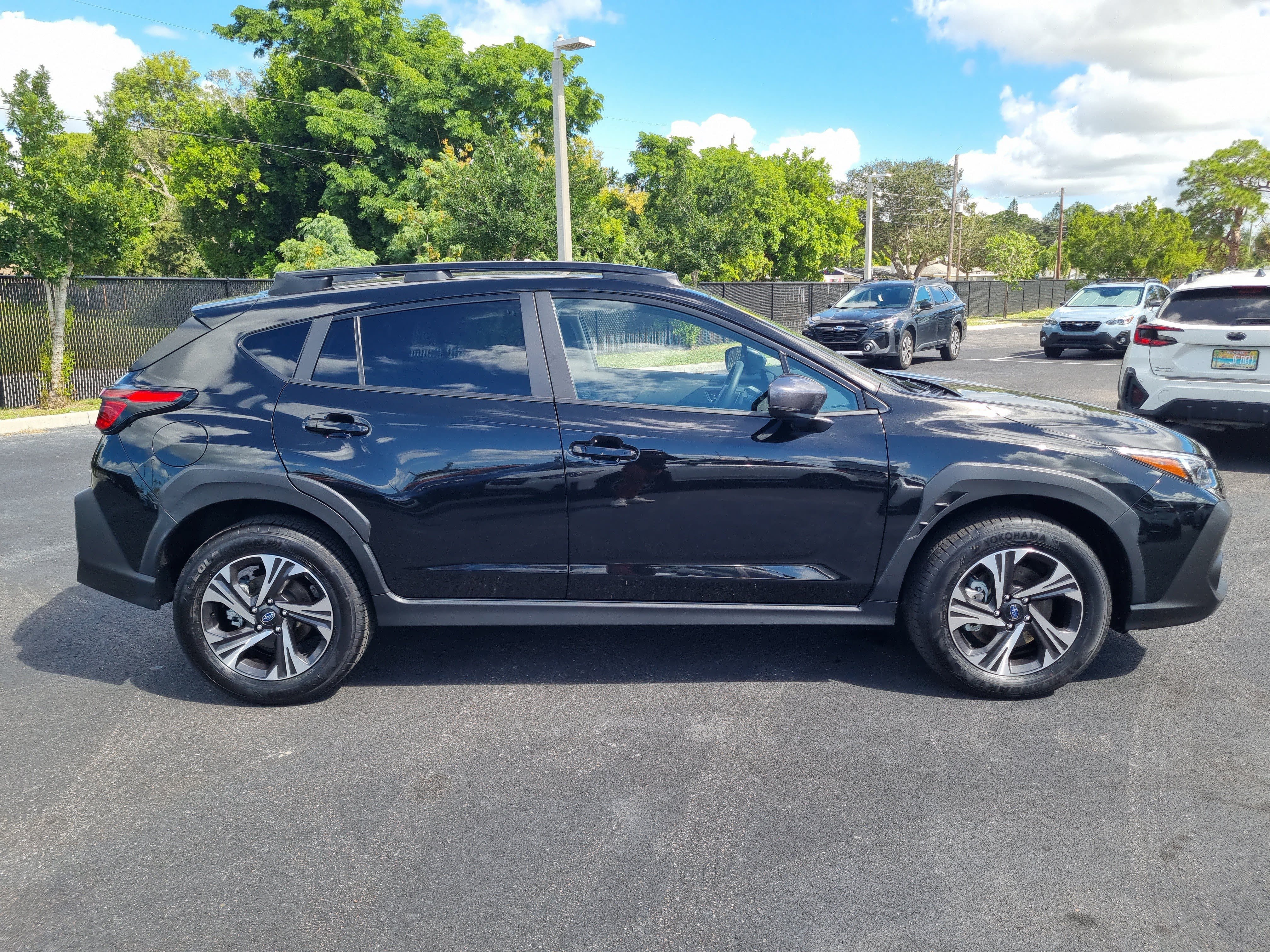 Used 2026 Subaru Crosstrek 2.5i Premium AWD/4WD image 7