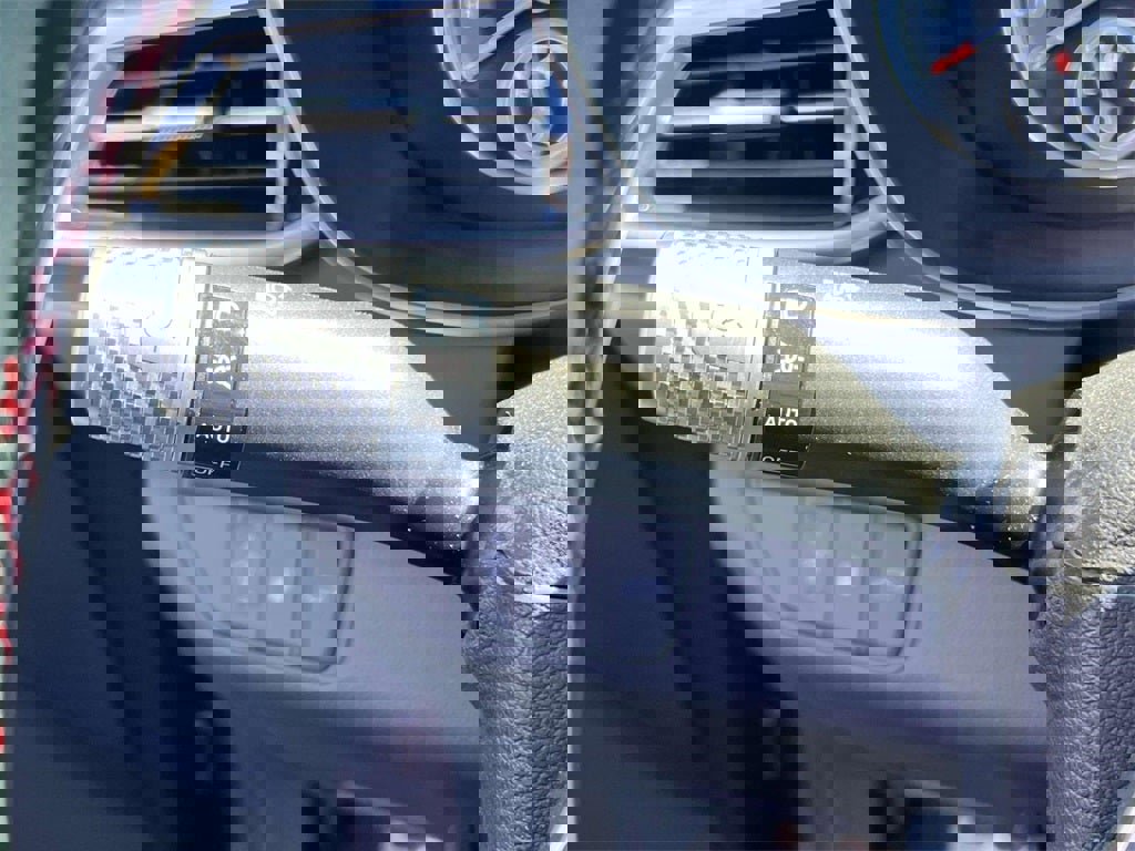 Used 2025 Genesis G70 2.5T w/ Sport Prestige Package image 20