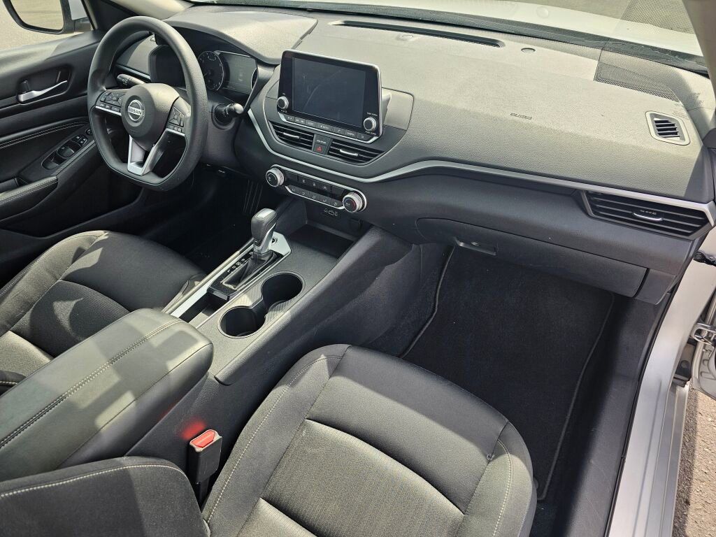 Used 2019 Nissan Altima 2.5 S FWD image 12