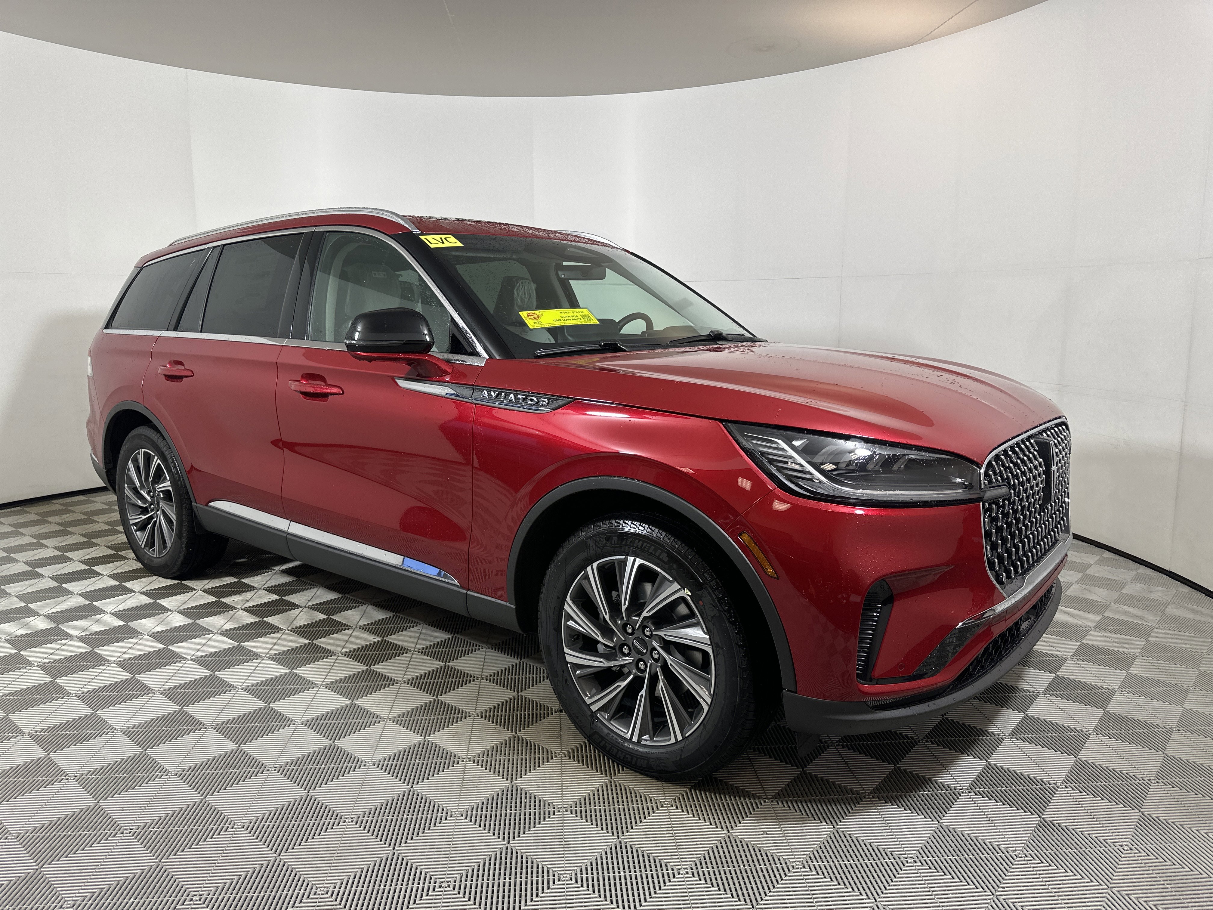 New 2025 Lincoln Aviator AWD w/ Equipment Group 101A image 1