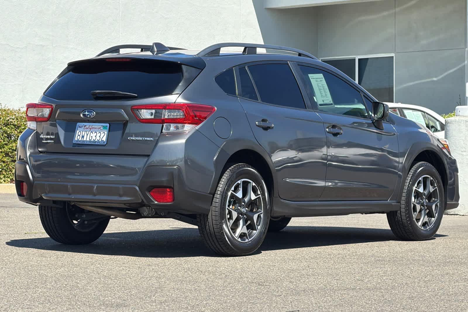 Used 2020 Subaru Crosstrek 2.0i Premium w/ Moonroof Package 2 AWD/4WD image 2