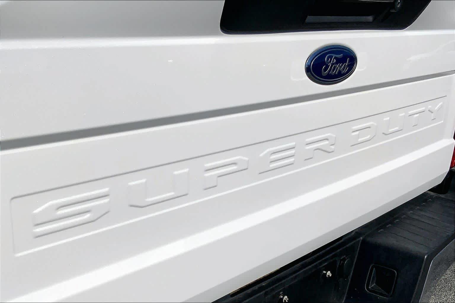 Used 2022 Ford F250 Lariat w/ Lariat Ultimate Package AWD/4WD image 10