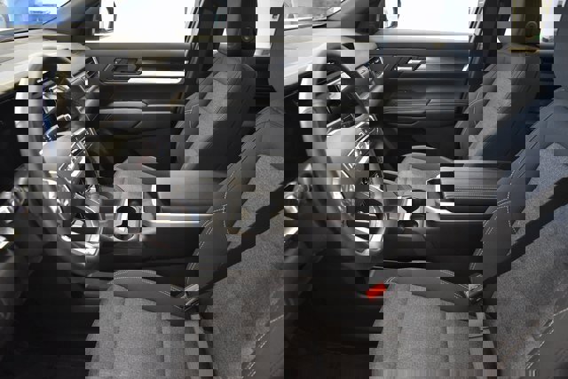 Used 2025 GMC Terrain Elevation w/ Technology Package II image 24