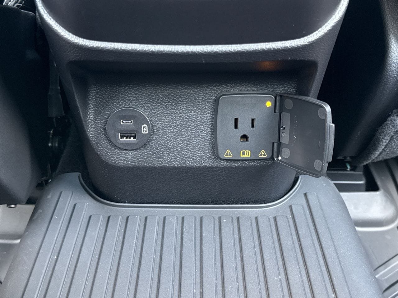 New 2025 Ford Ranger XLT AWD/4WD image 17