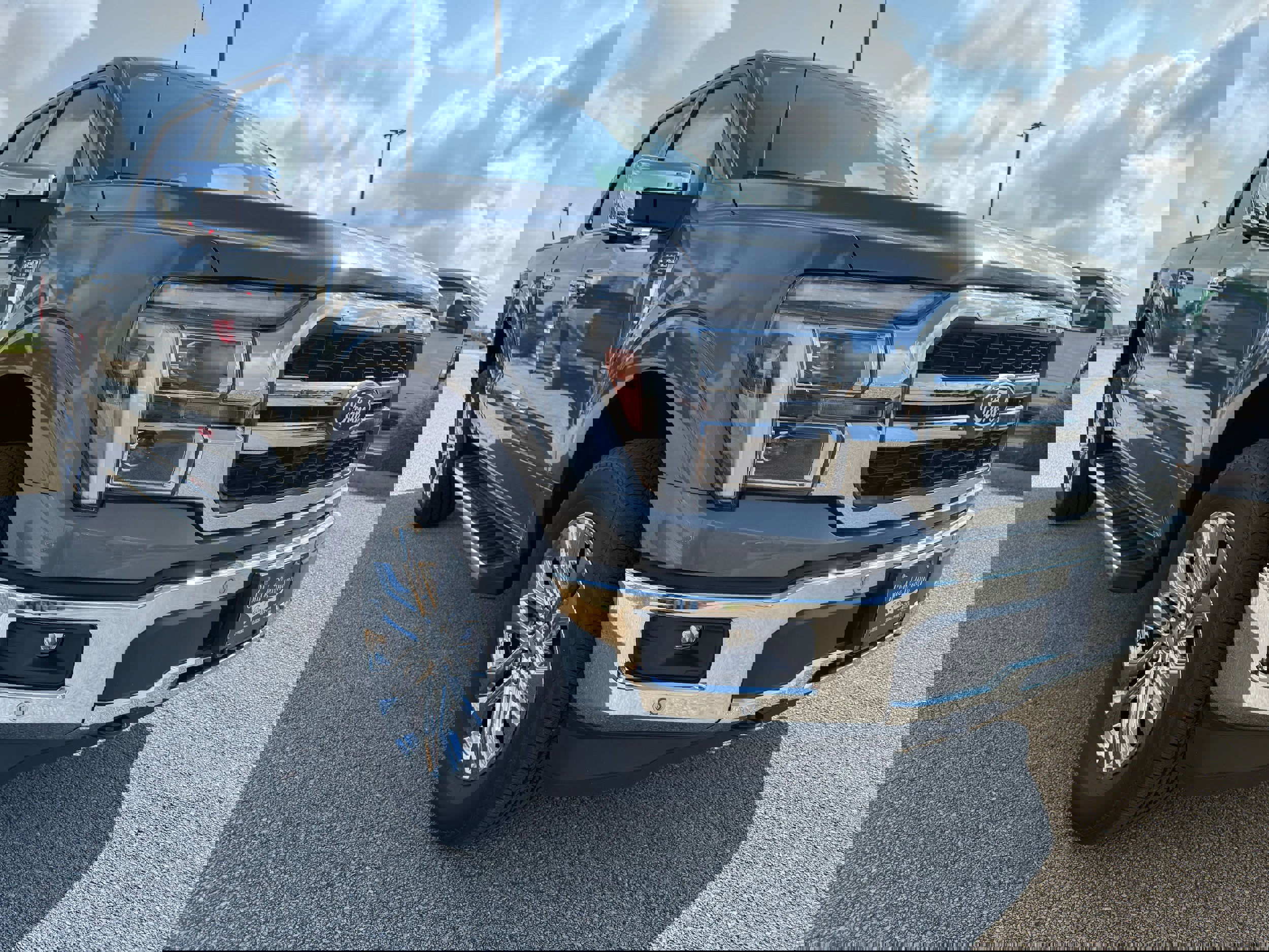 New 2025 Ford F150 Lariat w/ Equipment Group 501A Mid image 14