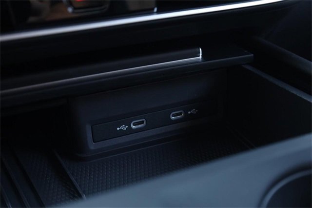 New 2026 Volkswagen Atlas Cross Sport SE image 13