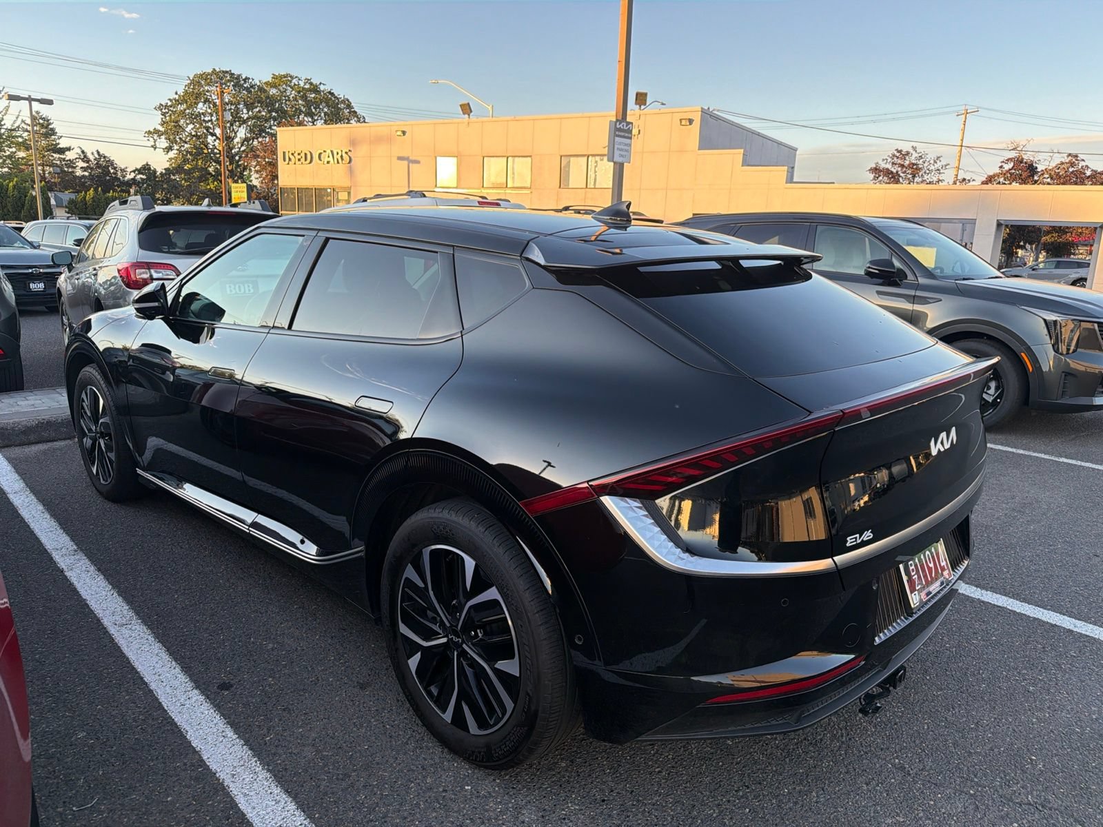 Used 2024 Kia EV6 Wind w/ Wind Technology Package AWD/4WD image 6