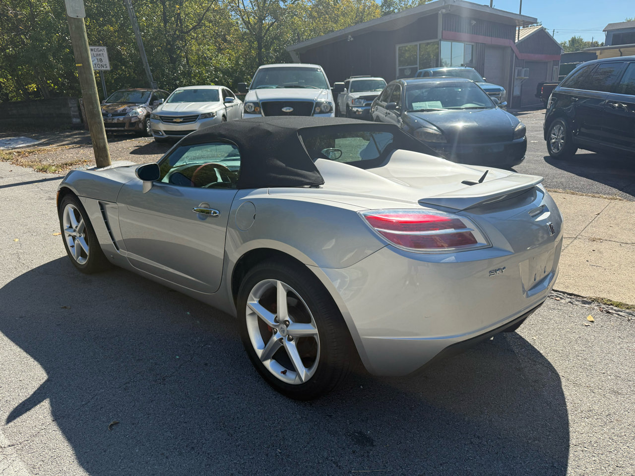Used 2008 Saturn Sky w/ Premium Trim Package image 5