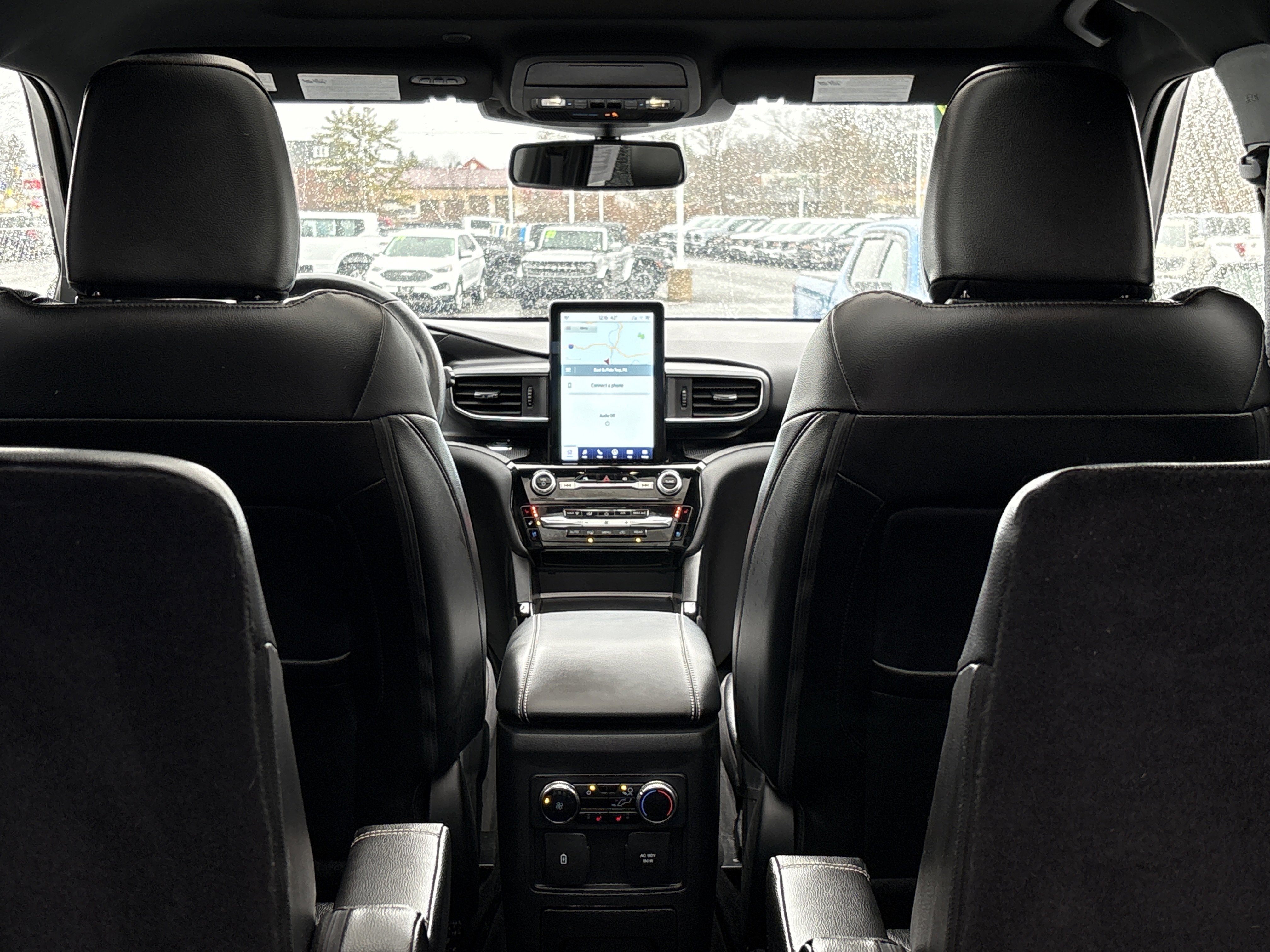 Used 2022 Ford Explorer ST w/ Equipment Group 401A image 9